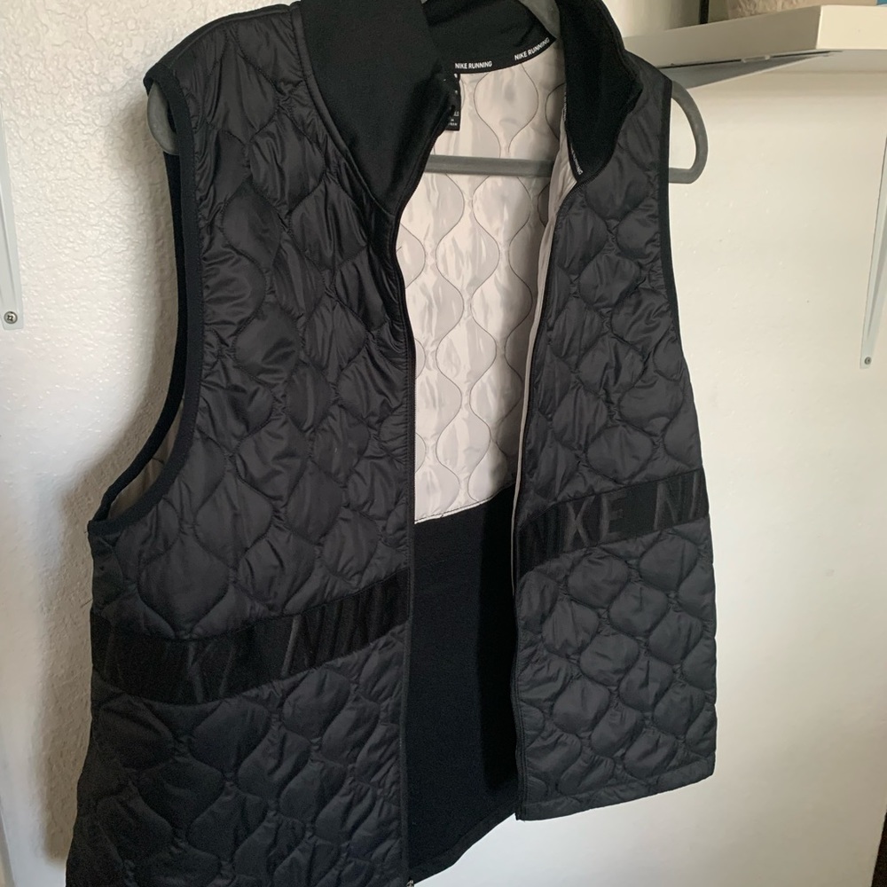 Nike running vest